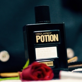 عطر مردانه دسکوارد پوشن بلکdsquared potion royal black