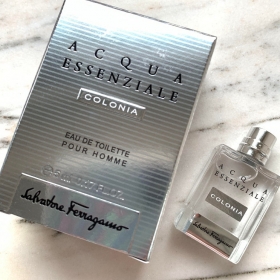 سالواتوره فراگامو آکوا اسنزیال کولونیاSalvatore Ferragamo Acqua Essenziale Colonia