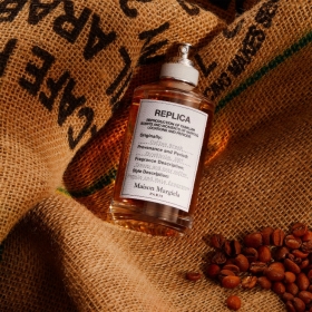 میسون مارتین مارژیلا کافی بریکMaison Martin Margiela Coffee Break