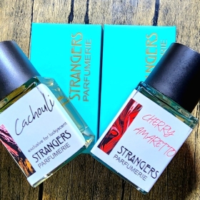 استرنجرز پرفیومری چری آمارتوStrangers Parfumerie Cherry Amaretto